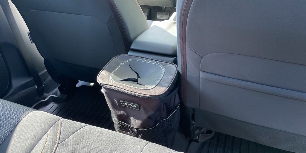 How to Make a Trash Can for Your Car